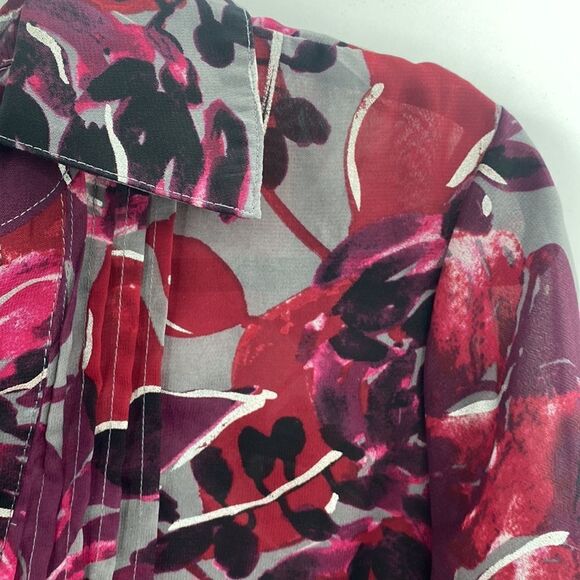 Daisy Fuentes button down top Size: L - Picture 3 of 6